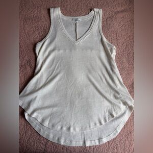 Women's Cream Sleeveless Top